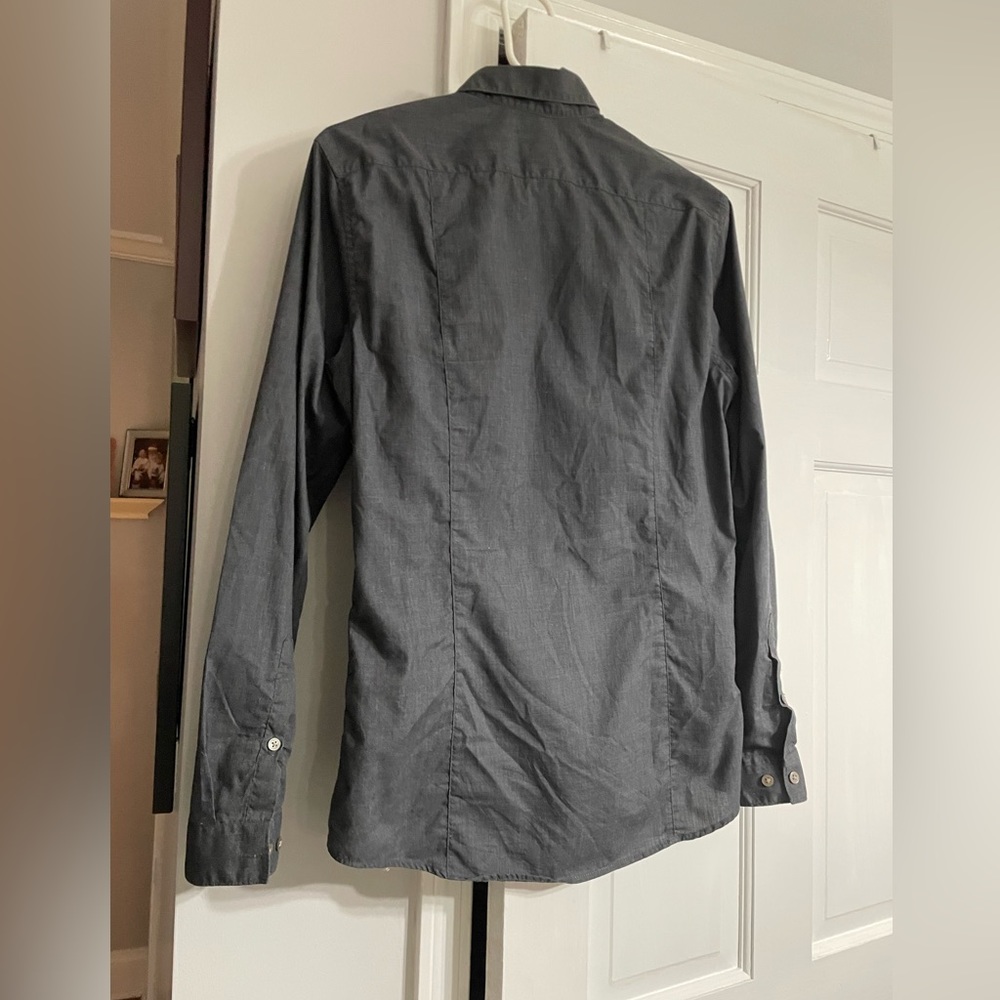 H & M Men’s No Iron Size Small